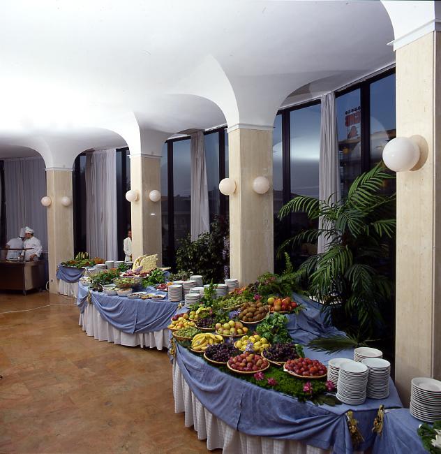 Hotel President Silvi Marina Εξωτερικό φωτογραφία
